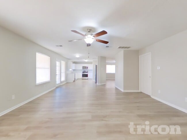 Photo - 19907 Big Timber Dr