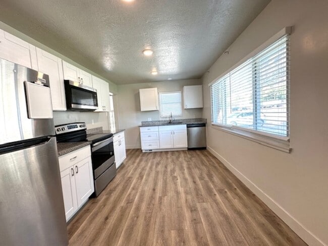 Photo - 6988 S Hwy 89