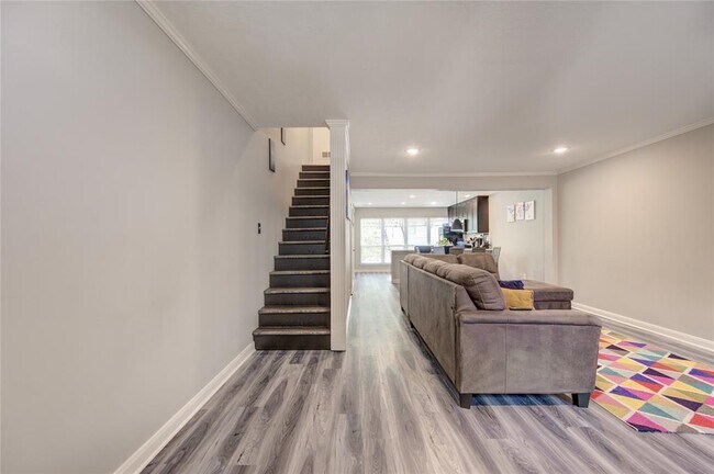 Photo - 811 Lovett Blvd Unit 20