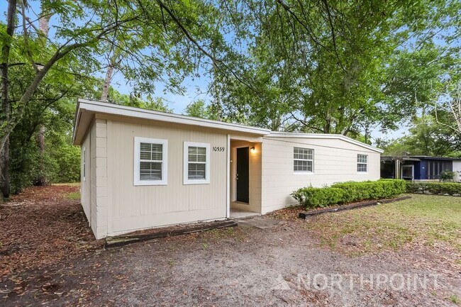 Photo - 10539 Gailwood Cir E