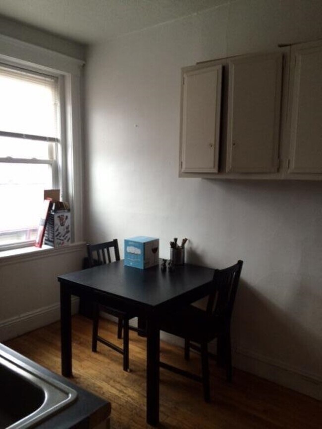 Photo - 45 Ashford St Unit 18