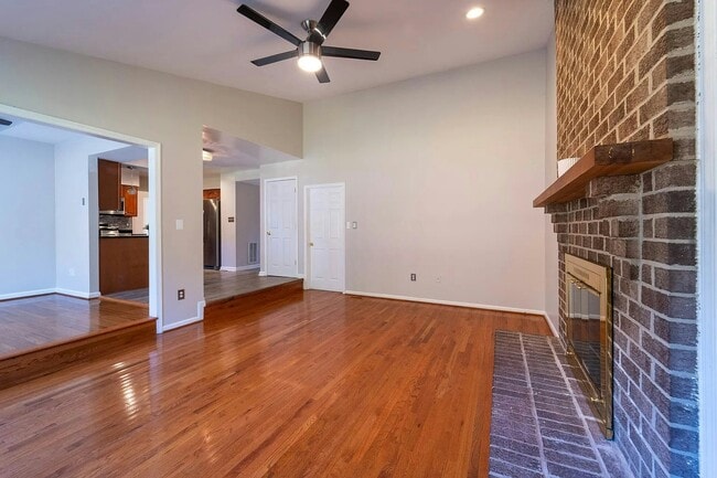 Photo - 3528 Turbridge Dr