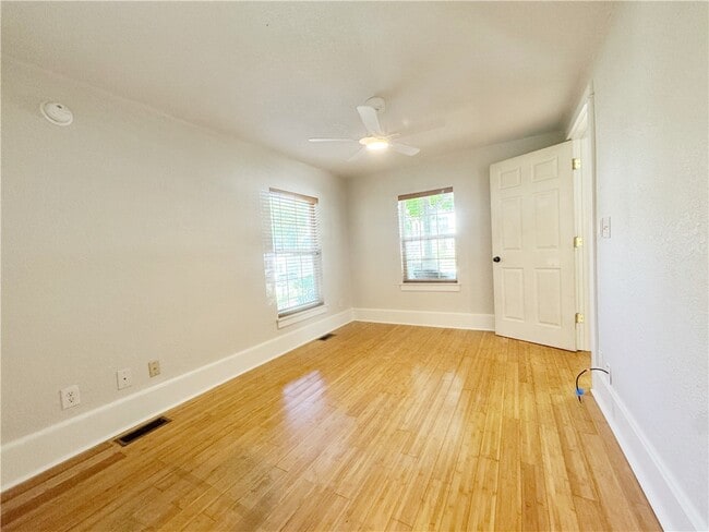Photo - 120 N Washington Ave