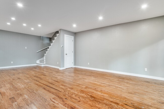 Photo - 9810 Crest Meadow Dr