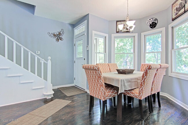 Photo - 110 Ann St