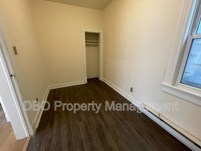 Photo - 262 Morton Ave