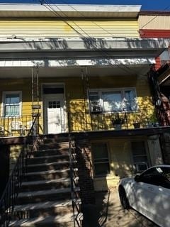 Building Photo - 28 Lincoln St Unit 2