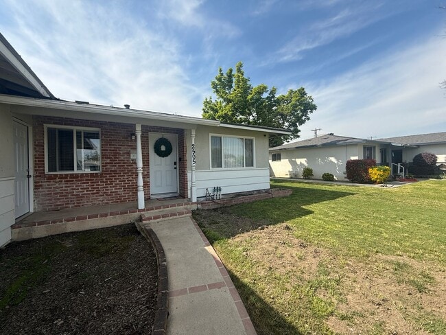 Photo - 3 bedrooms, 2-bathroom home with pool in Visalia, CA!