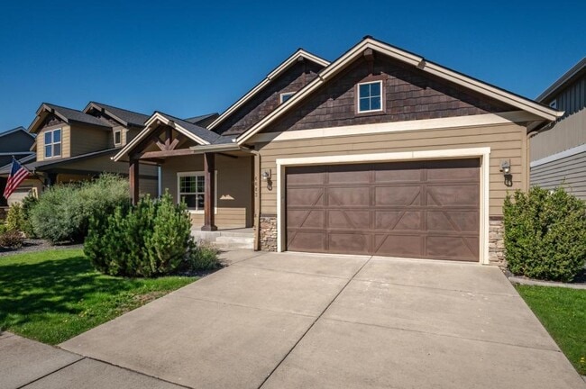 Photo - 6683 N Madellaine Dr