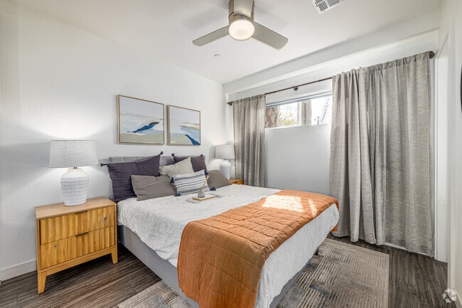 1BR, 1BA - 375SF - Bedroom