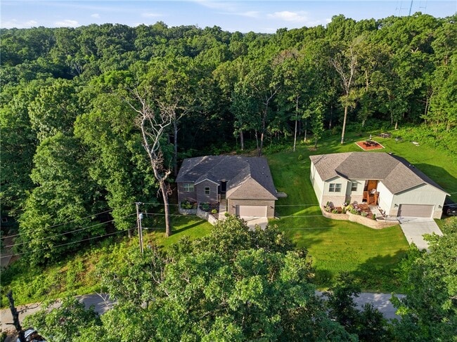 Photo - 8 Leyland Dr