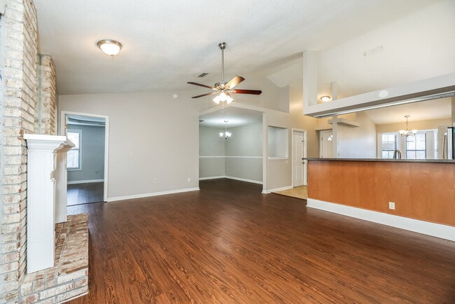 Photo - 641 Charles Pinckney St