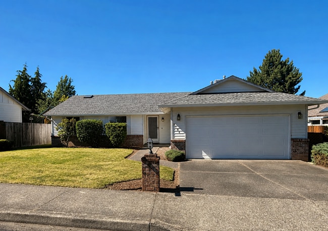 Building Photo - Updated 3B/2Ba Ranch in Five Corners!