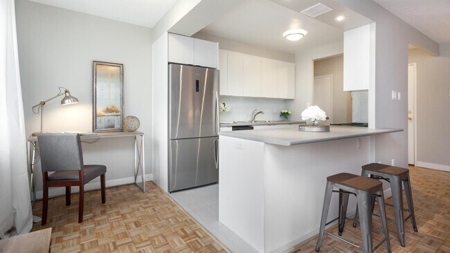 Photo - Helen Towers