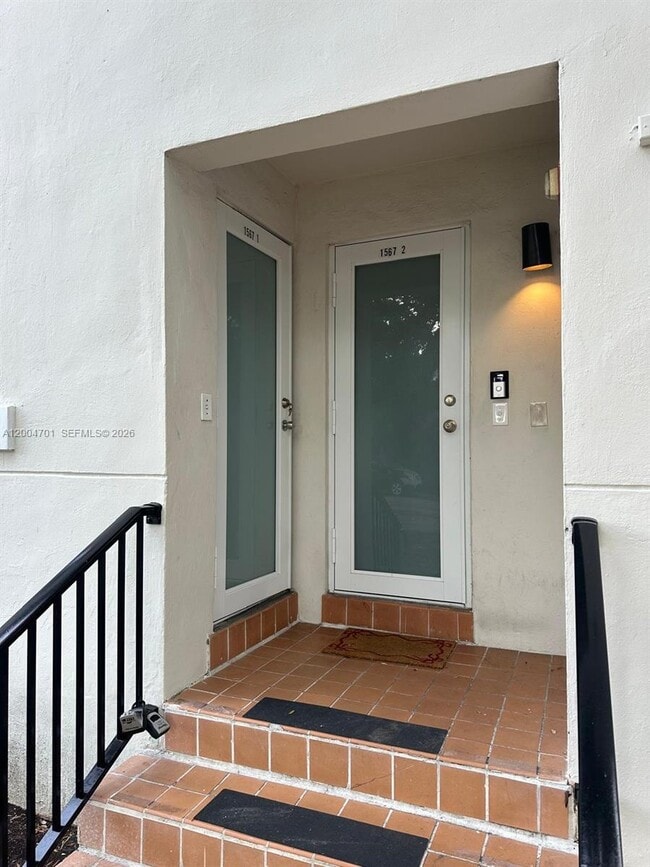 Building Photo - 1567 S Le Jeune Rd Unit 1