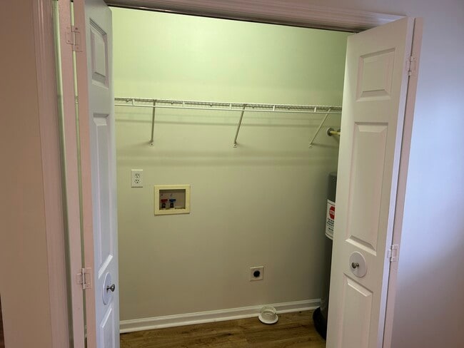 Photo - 39 Farm View Cir