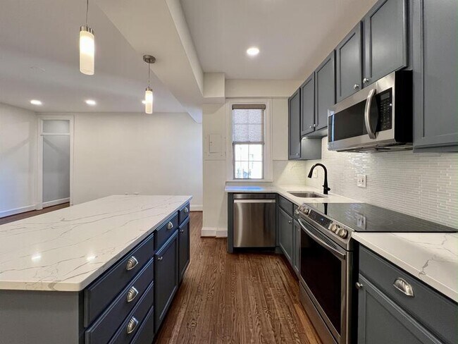 Photo - 1401 Columbia Rd NW Unidad 402