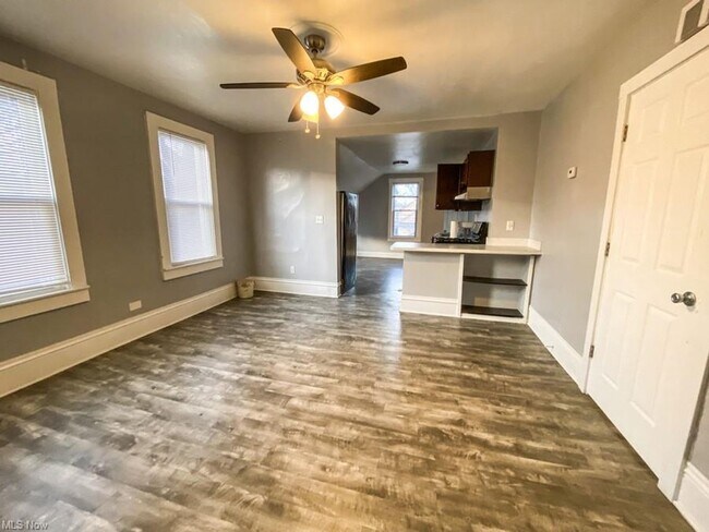 Photo - 5816 Madison Ave Unit 5816 Madison Ave - Upper