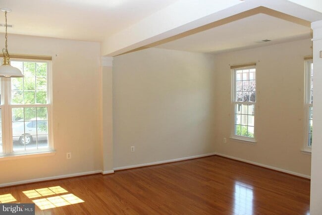 Photo - 20965 Kittanning Ln