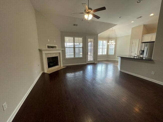 Photo - College Crossing beautiful home!