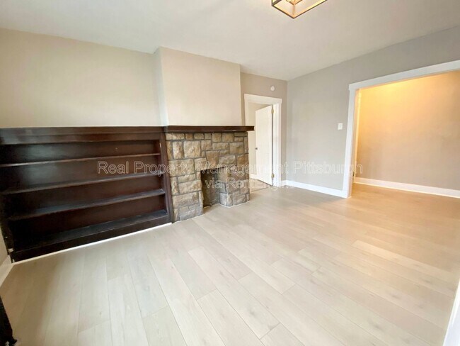 Photo - 5733 Phillips Ave Unidad 2