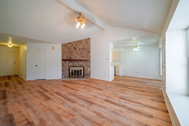 Photo - 10906 Maple Rock Dr