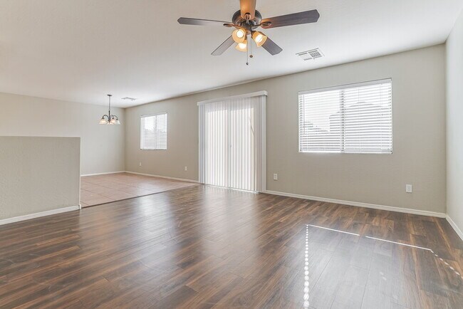 Photo - 1465 E Daniella Dr