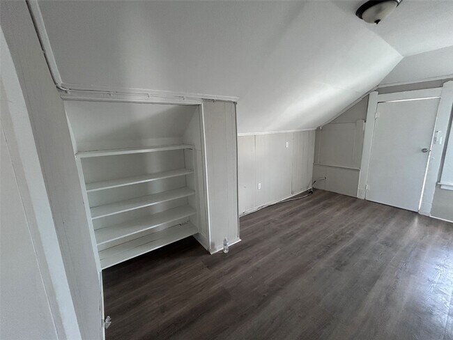 Photo - 931 9th Ave Unit 2