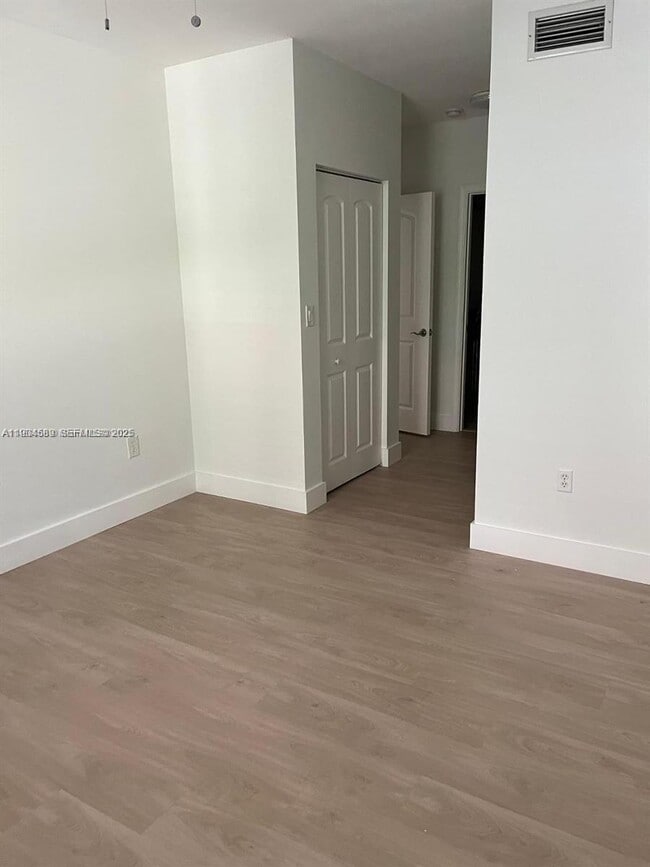 Photo - 7355 SW 89th St Unit 512 N