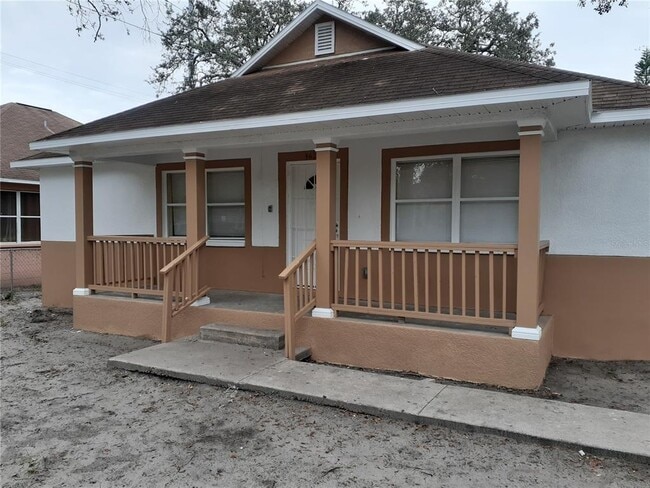 Building Photo - 3625 E Chelsea St