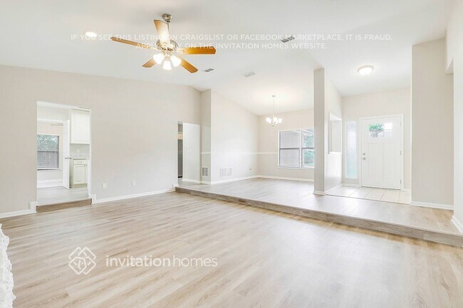 Photo - 10383 Tawa Trail