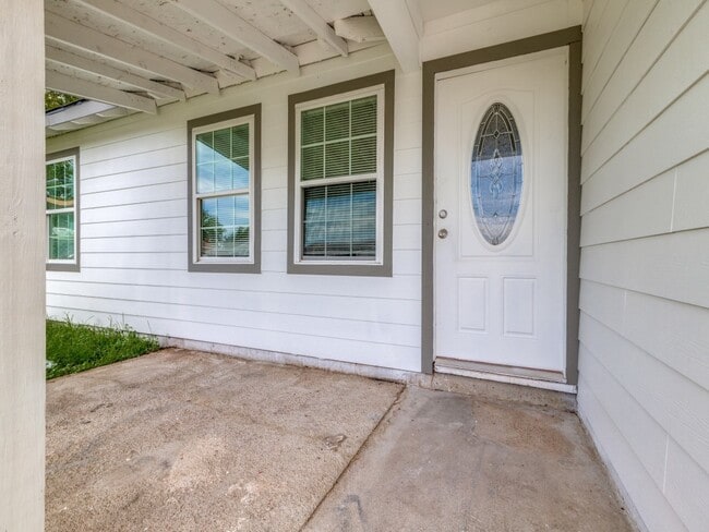 Photo - 411 Gober St