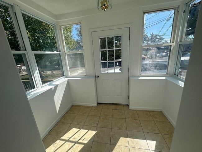 Photo - 206 Adams St