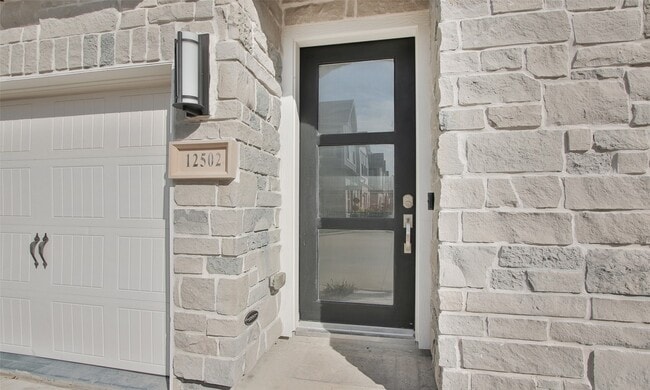 Building Photo - 12502 Malachite Wy Rental