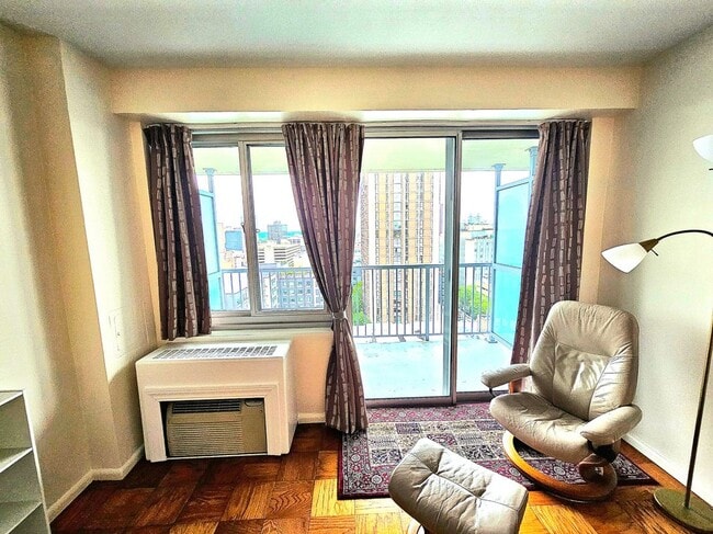 Photo - 100 York St Unit 17K