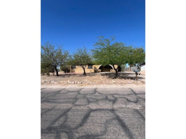 Photo - 3 bedroom, 2 bath, NO HOA