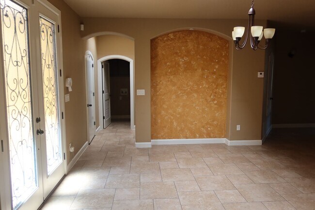 Photo - 14029 Rainbow Point Dr