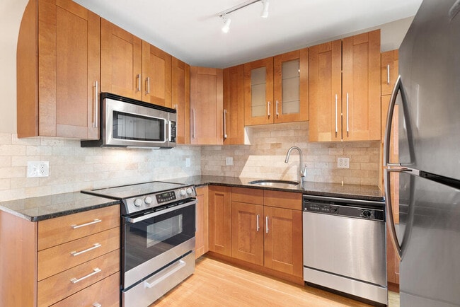 Photo - 260 Everett St Condo Unit 2