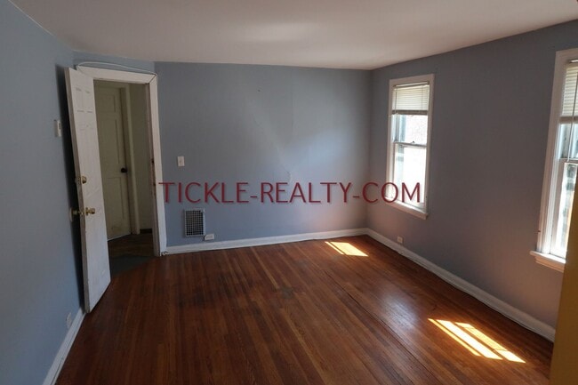 Photo - 195 Meigs St Unidad 4