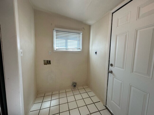 Two Bedroom for rent - Two Bedroom for rent House