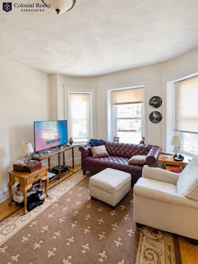 Photo - 1322 Commonwealth Ave Unidad 5