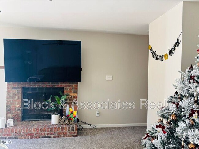 Photo - 2922 Glenridge Dr Unidad B