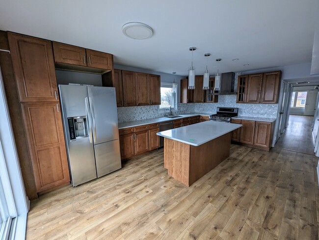 Building Photo - 2602 N 74th Ct Unit 2602 n 74th court Rental