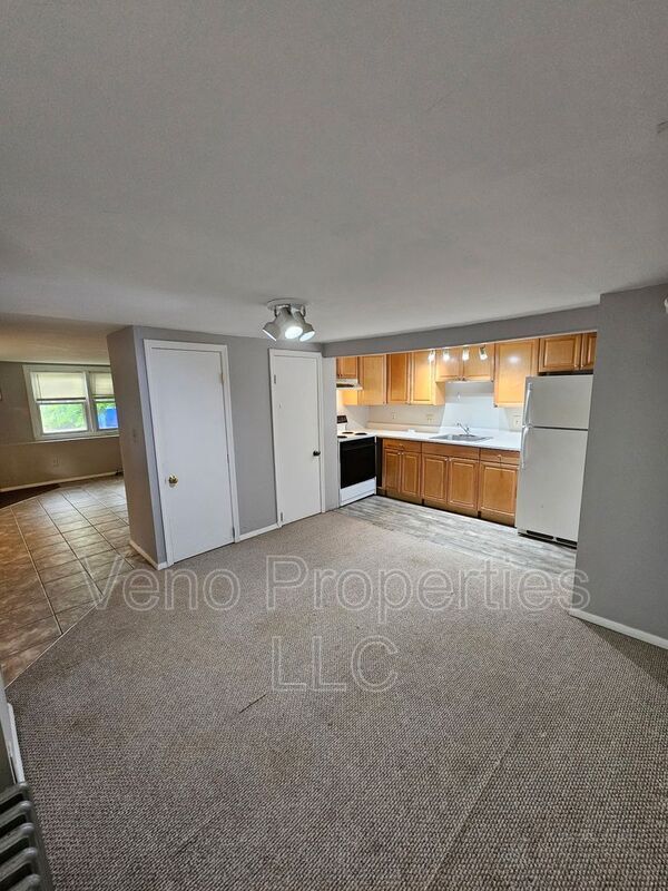 Photo - 293 Hudson Ave