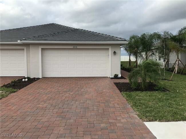 Building Photo - 2016 Vermont Ln Rental