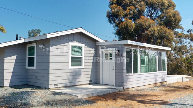 Building Photo - 3840 Alameda Way Rental