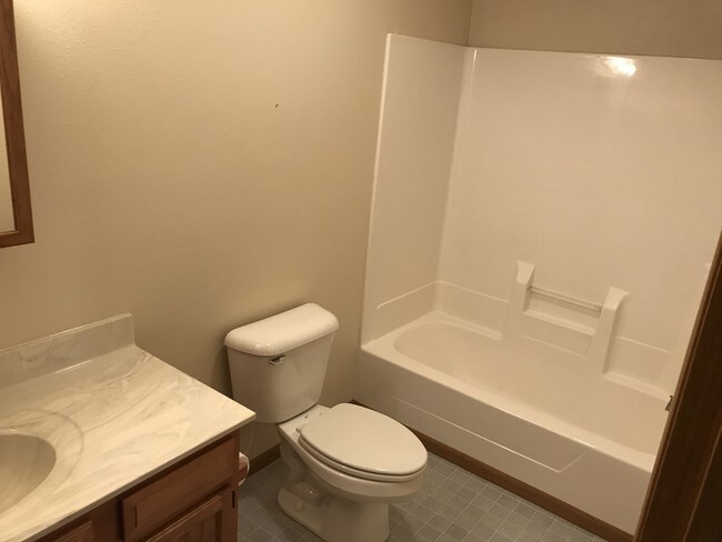 Photo - 1652 Exchange St Unit 10