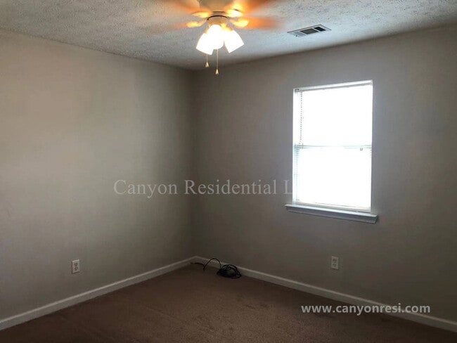 Photo - 4543 Latchwood Dr