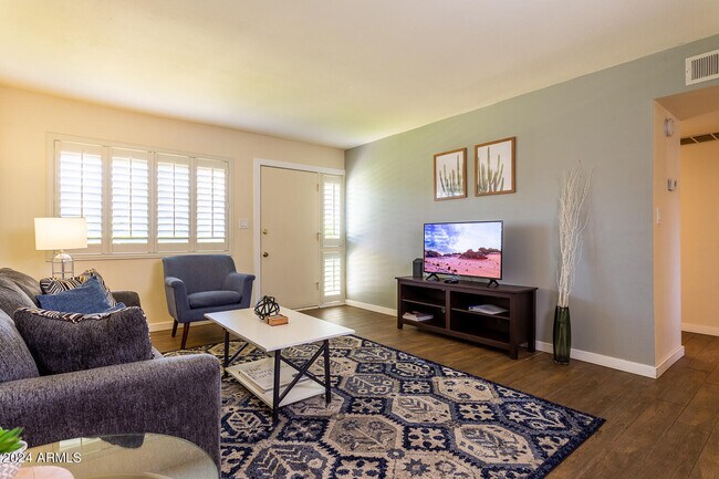 Photo - 8357 E Thomas Rd