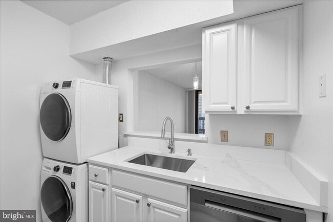 Photo - 5505 Seminary Rd Unit 1608N